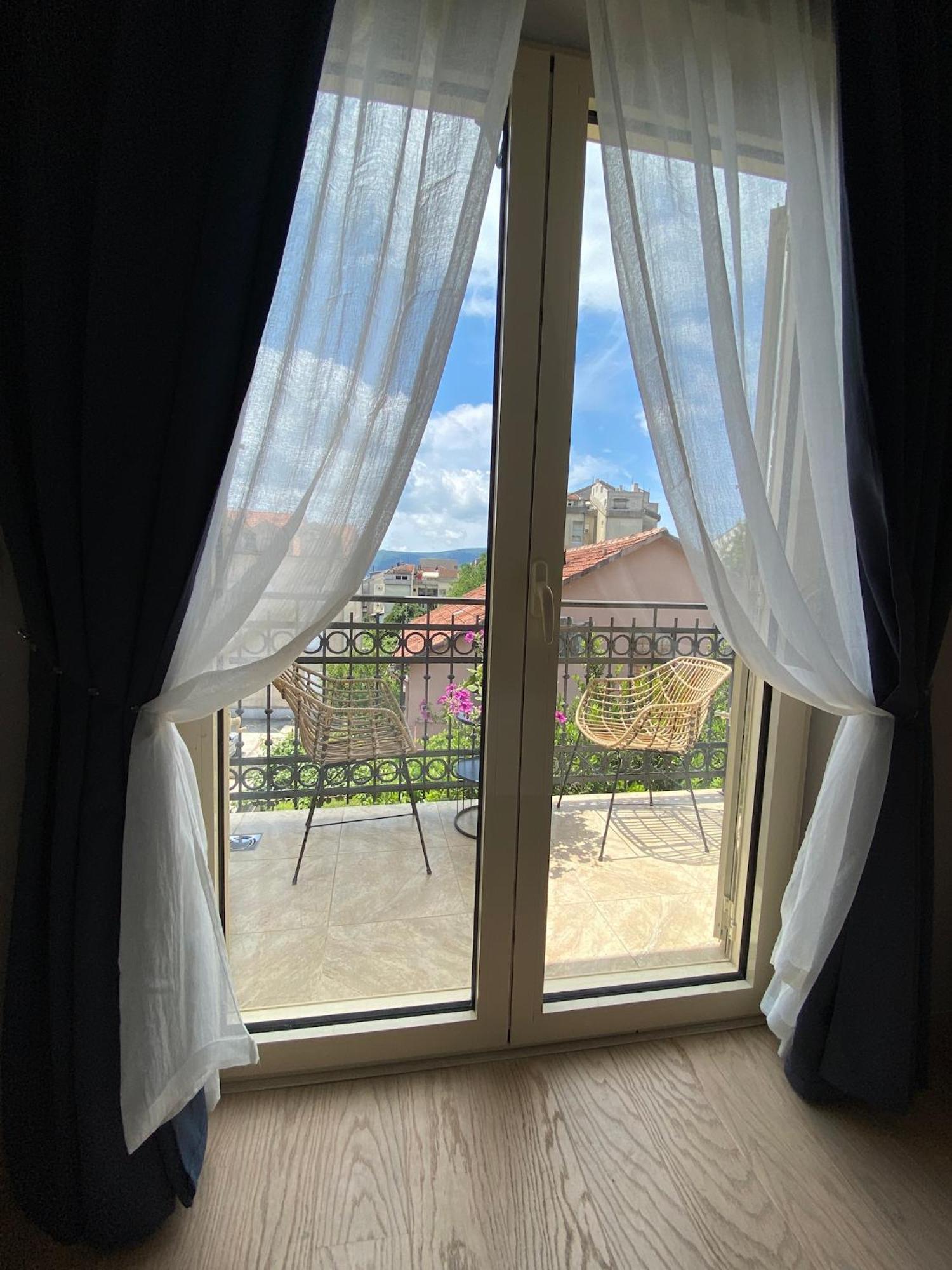 Apartman Tara Tivat Exterior foto